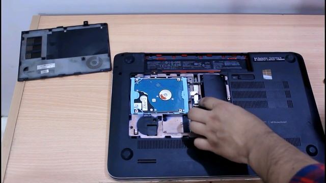 2/2: How to Upgrade RAM | HP Envy 15t TouchSmart Notebook PC Disassembly | RAM Upgrade смотреть онлайн