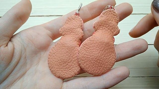Сутажные серьги Розовый зефир с кристаллами Сваровски NataliaLuzik смотреть онлайн