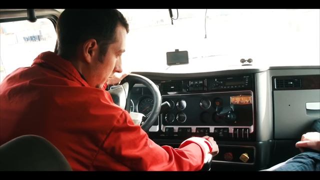 тест драйв Kenworth T660. ЭКСКЛЮЗИВ! Американец в России смотреть онлайн