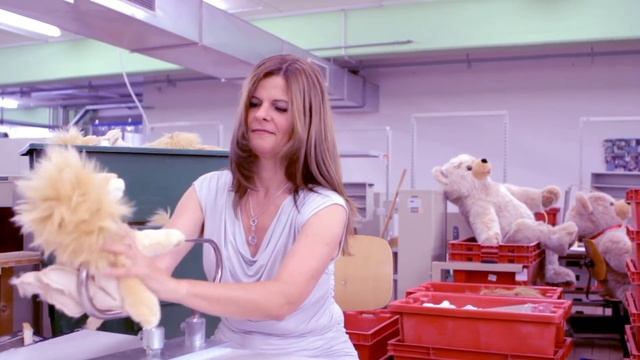The Production of Steiff´s Leo Lion | Steiff смотреть онлайн