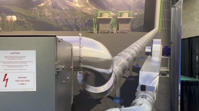 IPPE - JELLE VAN DER WERF - AEROX смотреть онлайн