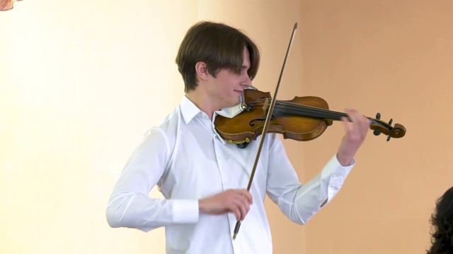 Sibelius Violin Concerto in d-moll (Echiusciu Ruvim) смотреть онлайн