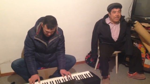 Нағашым Бауыржан екеуміз жанды дауысбен ән айтып отырған 18.1.17.Жаңаөзен смотреть онлайн