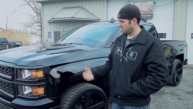 Spotlight - 2015 Chevy Silverado 1500 Dub Baller 24x10 31 with Atturo Az800 305/35 смотреть онлайн
