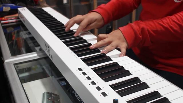 Review Midi Controller MIDIPLUS X8