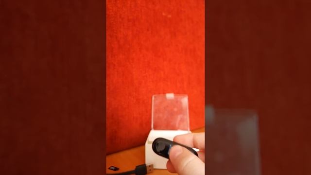 Обзор Mi Band 3 смотреть онлайн