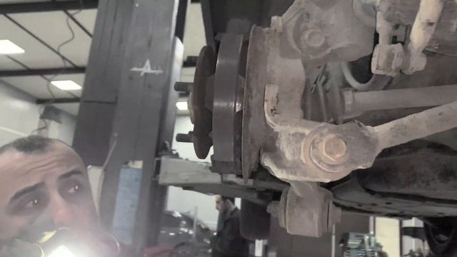 Обслуживание тормозов Lexus-Toyota. Решение вопроса с вибрацией кузова на личном ОПЫТЕ???? смотреть онлайн