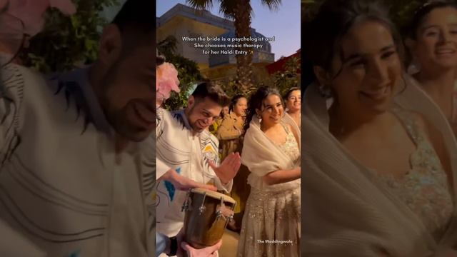 Drumming circle Haldi entry! 🥁✨ смотреть онлайн