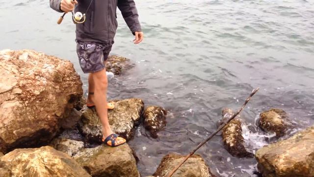 Rockfishing Крым 7.09.2014. Первый ласкирь у Сергея. смотреть онлайн