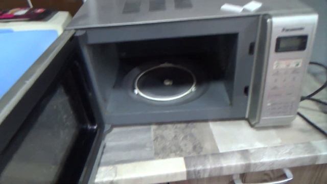 Чистка микроволновки уксусом. Проверяю, рабочий метод или нет смотреть онлайн