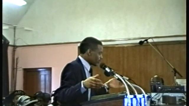 Min. D. Parkes, ''Vashti the very Best', Sun. 17.1.93, Gibson Rd, (B) 3 смотреть онлайн