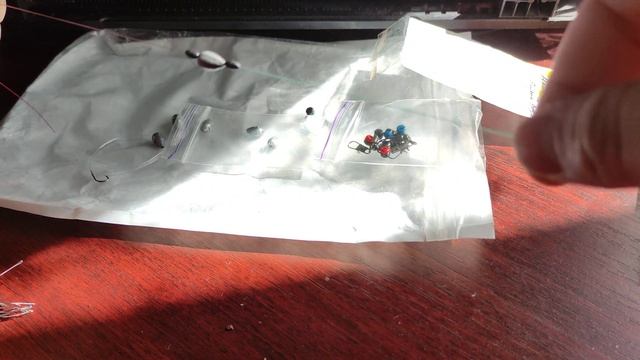 Своими Руками Делаем Монтаж Поплавка , Скользящий Поплавок , Скользящий Груз . Поводок с Крючком смотреть онлайн