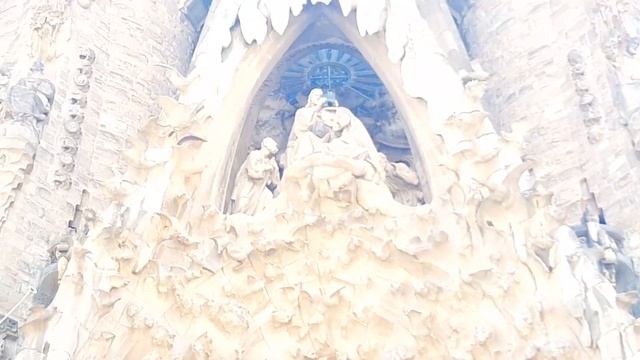 31. Испания 2019 год. Барселона.  Саграда Фамилия. Архитектор Гауди.