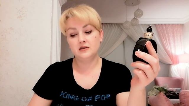 Парфюмерия. Valentino Pink. Valentino Assoluto. Valentino Oud Assoluto. Valentino Poudre. ?