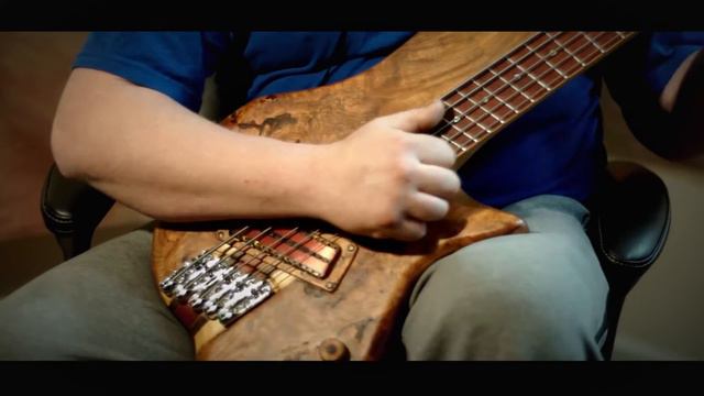 Sample of cherry burl bass смотреть онлайн