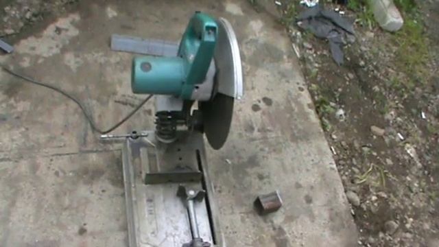Пила отрезная по металлу Makita 2414NB Обзор смотреть онлайн