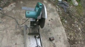 Пила отрезная по металлу Makita 2414NB Обзор