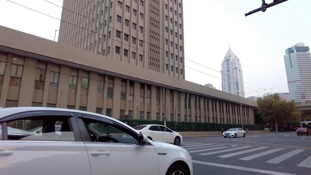 Downtown Shanghai Bike Tour 4K | Explore From Jing'an District To Xintiandi | 上海 | 新天地 смотреть онлайн