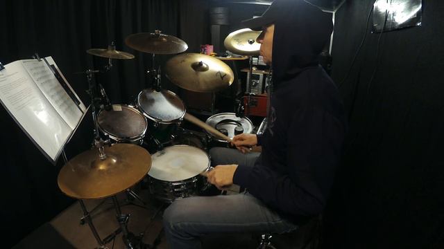 Solo #1 - Charley Wilcoxon (150 Rudimental Solos) + hi-hat & bass drum смотреть онлайн