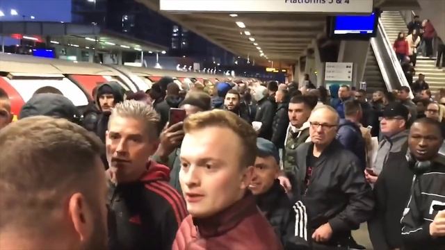 Extinction Rebellion Idiots at Canning Town Underground Station смотреть онлайн