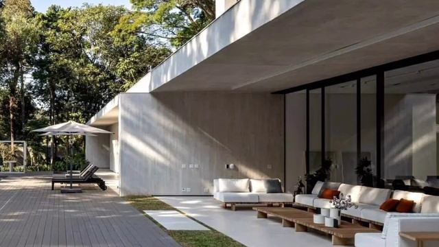 The right visual axis makes the house have an interesting link between spaces смотреть онлайн