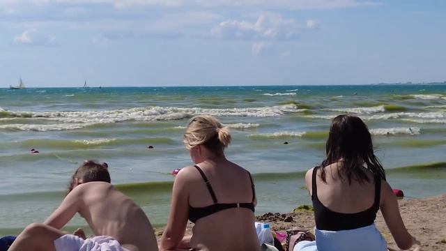 АНАПА 2022. Атмосфера на песчаных пляжах Анапы. смотреть онлайн