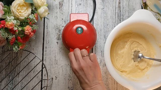 ВАФЛИ НА СМЕТАНЕ "Придумка"! Вкусно, быстро, не дорого! смотреть онлайн