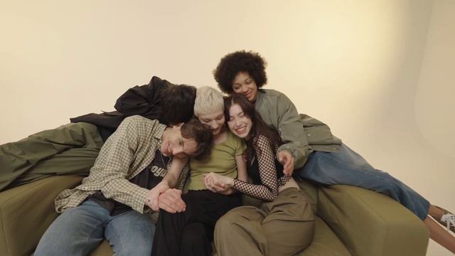 GO FOR REAL SS23 SPRING CAMPAIGN смотреть онлайн