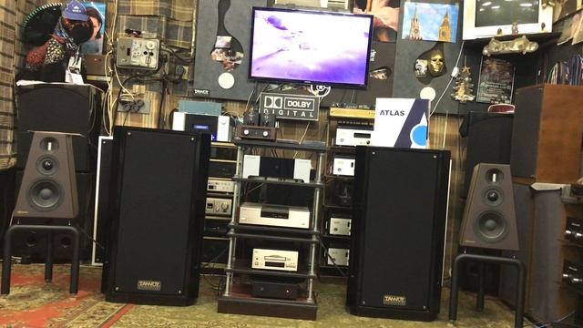 Astra audio in Permskaj street Прослушивание 5 смотреть онлайн