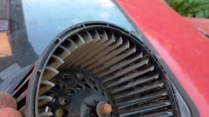 шум и вибрация печки лада веста.mp4