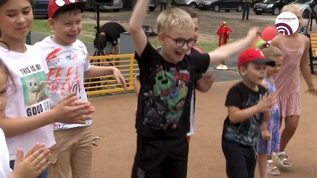 Открытие детской площадки в Ст Купавне смотреть онлайн