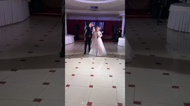 что тебе подарить. Алексей Алов. Наташа Милованова смотреть онлайн