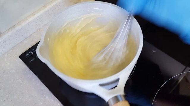 Крем "Пломбир" на заварной сметане?базовый рецепт? Sour cream frosting? смотреть онлайн