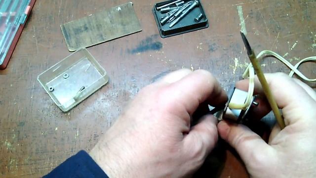 Самодельная дрель для мелких работ из коллекторного электродвигателя постоянного тока ДПМ-30. Мини смотреть онлайн