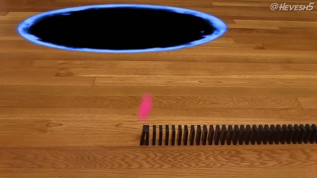 Teamfight Tactics in 33,000 Dominoes (ft. PENGU!) смотреть онлайн