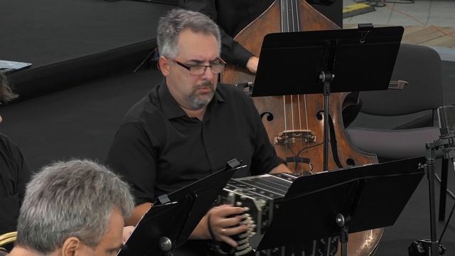 Sinfonia Varsovia Wind Quintet i Goście | Astor Piazzolla „Libertango” смотреть онлайн