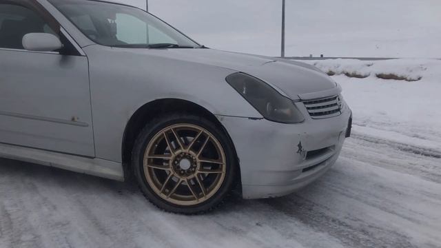 Обзор Nissan Skyline V35 | Недопонятый гений из 00-х смотреть онлайн