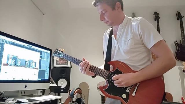 Gibson SG Tribute смотреть онлайн