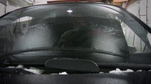 Как снять тонировку ПРАВИЛЬНО, как легко отчистить стекло от клея. Растонировка своими руками