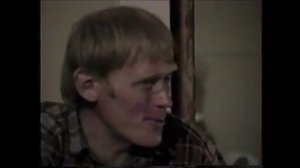 альпинист Анатолий Букреев поет песни под гитару. Солт-Лейк, 1993.