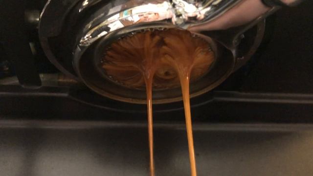 Nuova Simonelli Oscar смотреть онлайн