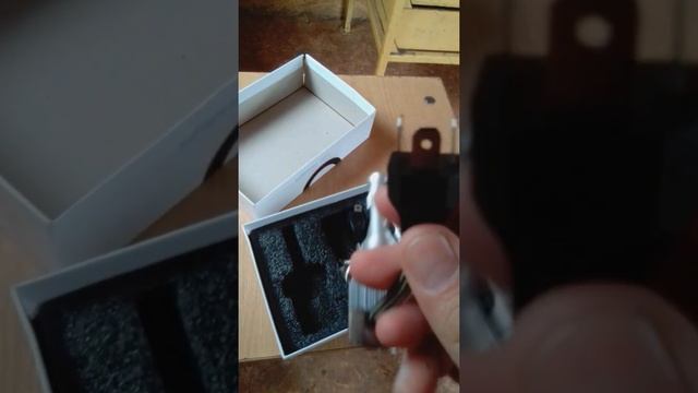 Обзор Лэд Лампы буджетной, на любой тип транспорта смотреть онлайн