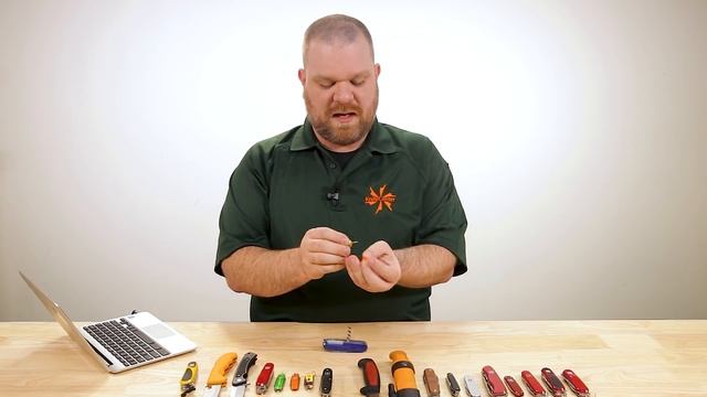 KnifeCenter FAQ #55: Top Rated Swiss Army Knives - Upgraded Blade Steel, Survival SAK смотреть онлайн