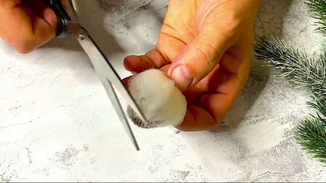 НОВОГОДНИЕ ИДЕИ?СКАЗАЧНЫЙ?МАЛЕНЬКИЙ ГНОМИК БЕЗ ШИТЬЯ?СКАНДИНАВСКИЙ ГНОМИК СВОИМИ РУКАМИ.DIY смотреть онлайн