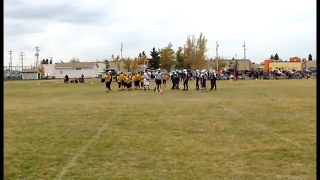 Huskies Penalty - Unnecessary Roughness смотреть онлайн