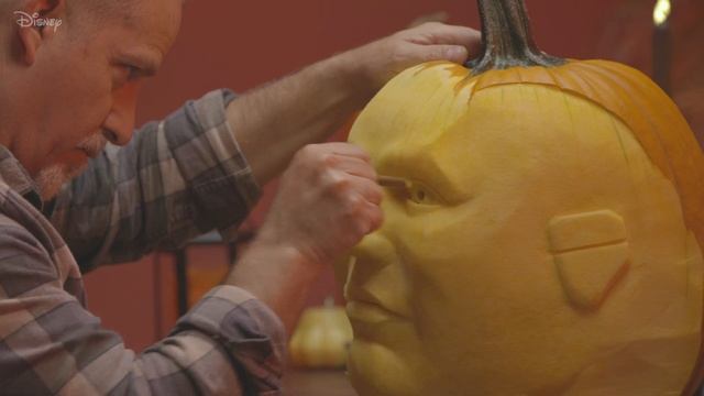 Vision Pumpkin Carving | Disney смотреть онлайн