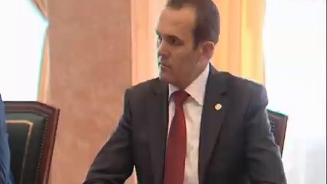 Глава Чувашии Михаил Игнатьев встретился с начальником Горьковской железной дороги Анатолием Лесуно смотреть онлайн