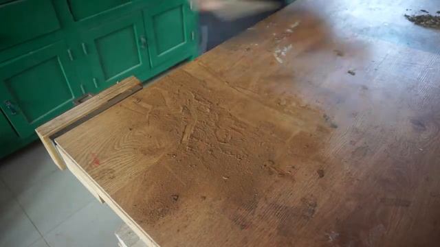 Ваза из деревянного полена и пробирок / Vase made of wooden logs and test tubes смотреть онлайн