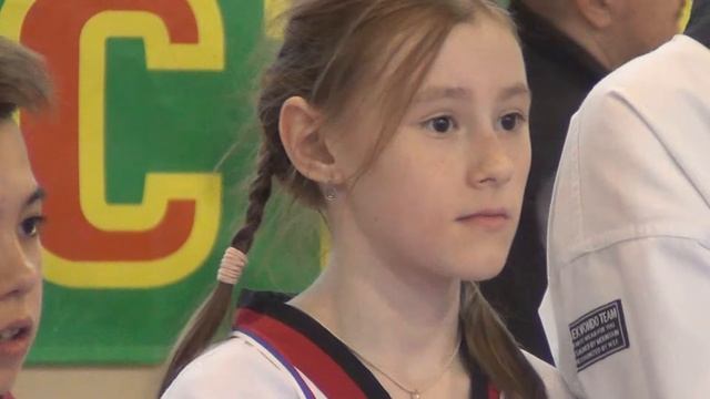 Варвара Букина. Первая медаль по тхвэквондо, 2017г смотреть онлайн