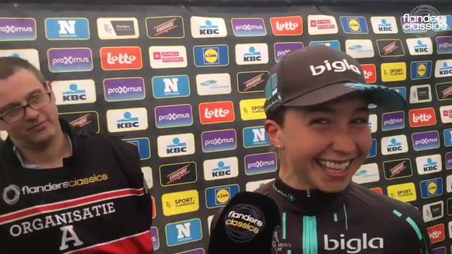 INTERVIEW with Cecilie Uttrup Ludwig | RONDE VAN VLAANDEREN 2019 смотреть онлайн